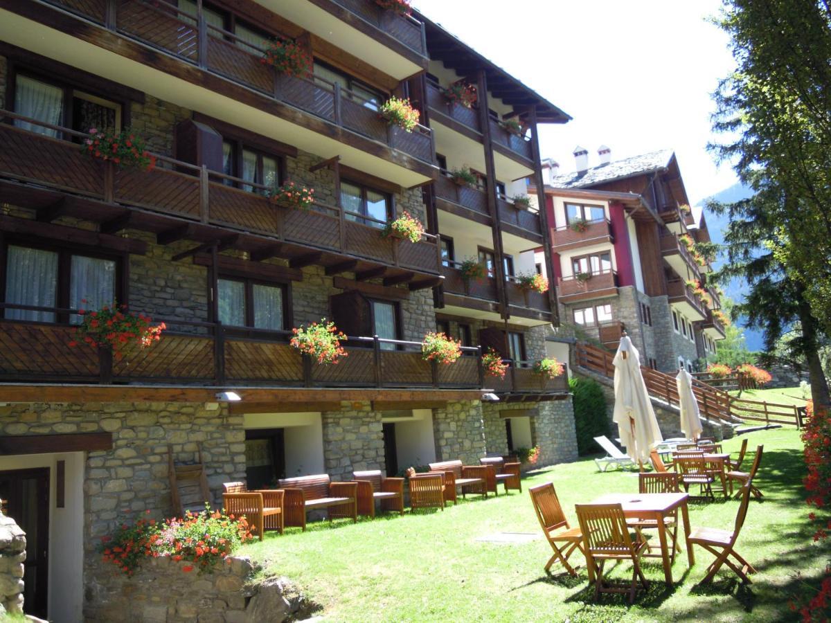 Residence Cour Maison Pré-Saint-Didier Екстериор снимка